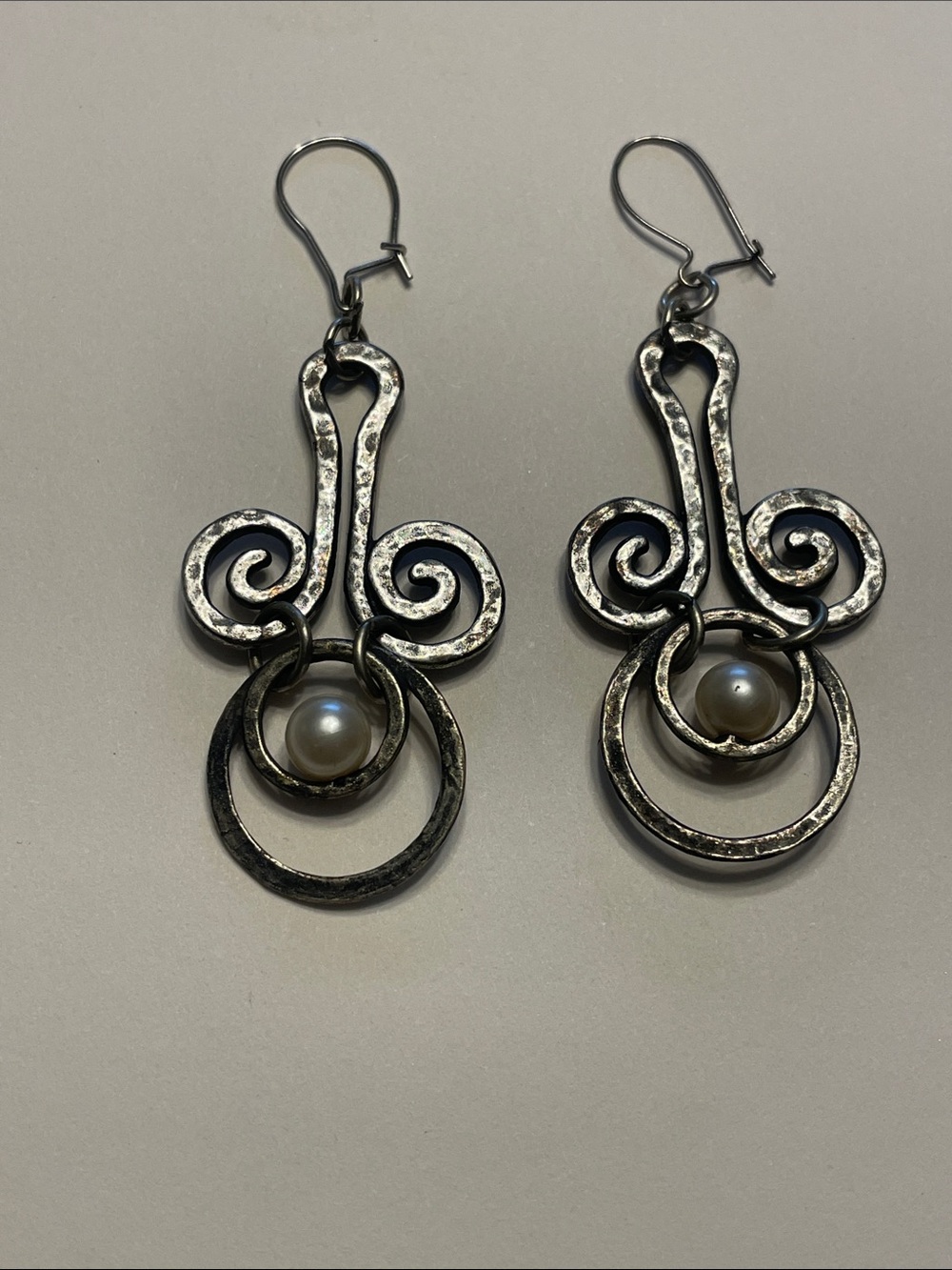 Vintage Avon 1974 Hammered “Swirlcraft” Dangle Drop Earrings